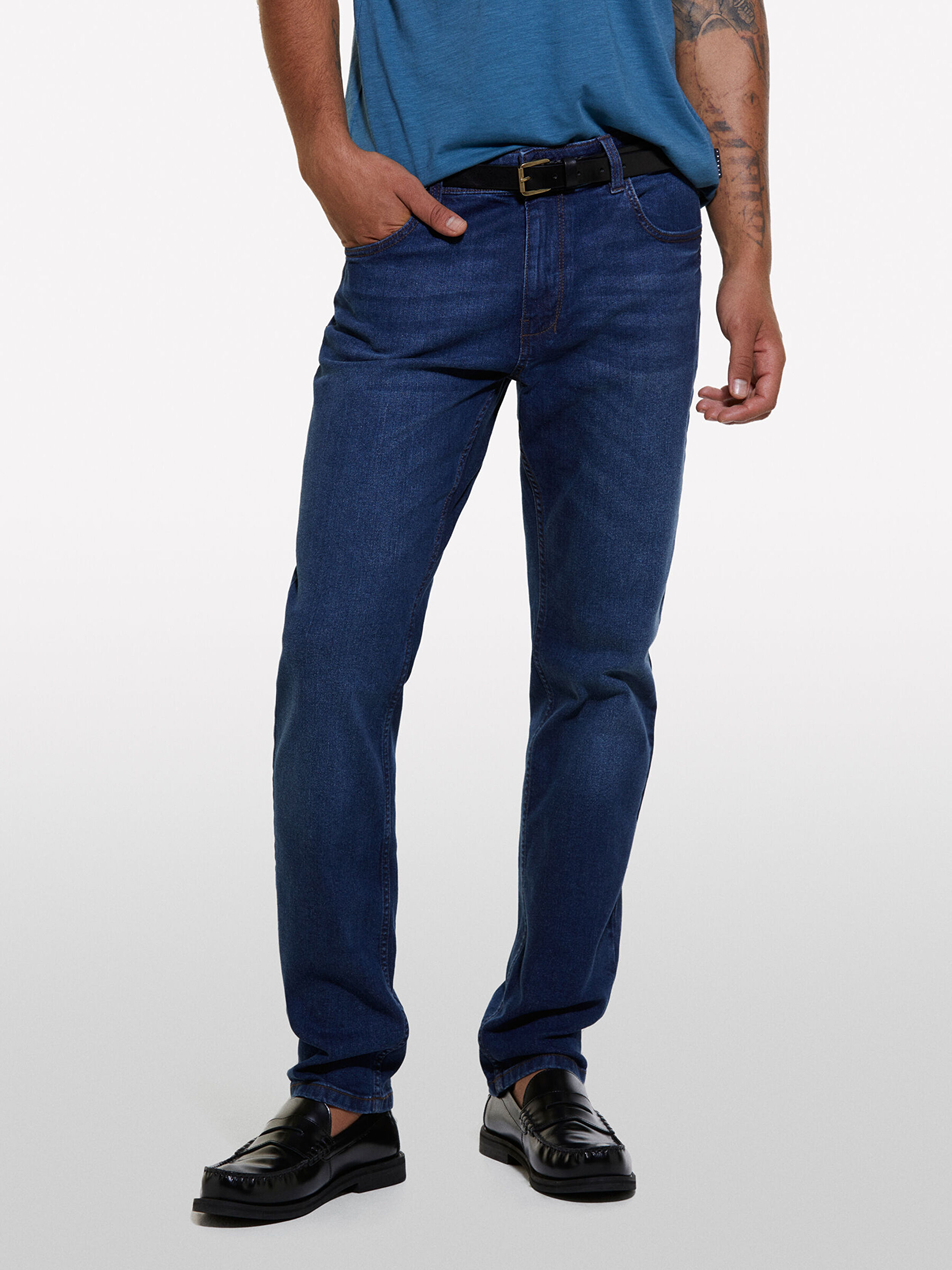 Erkek Koyu Denim Streç Pamuklu Düz Paça Slim Fit Denim Pantolon 324A4MQBSE00O-902