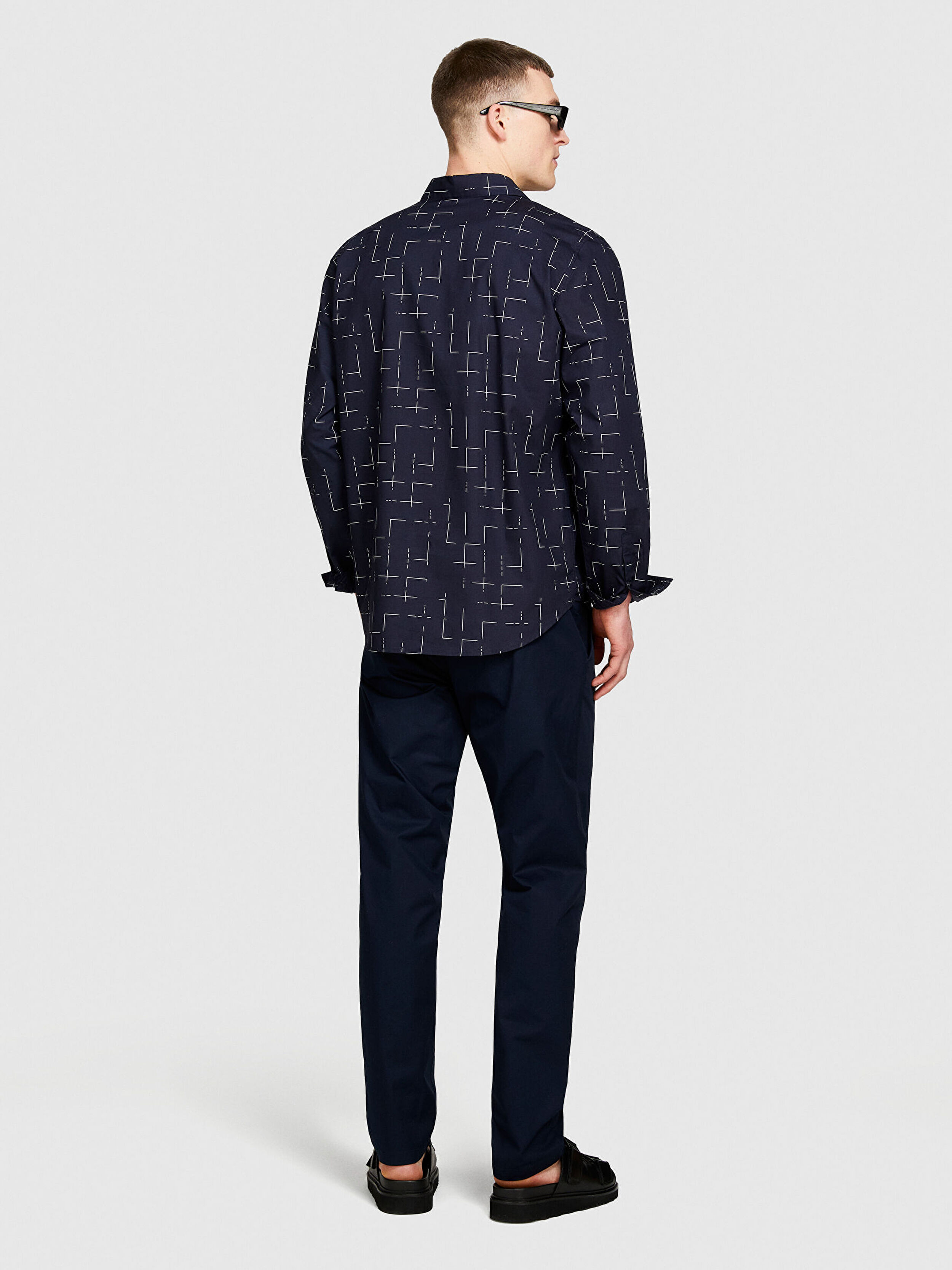 Erkek Lacivert %100 Pamuk Beli Büzgülü Slim Confort Fit Pantolon 324P4IUKSF046-06U