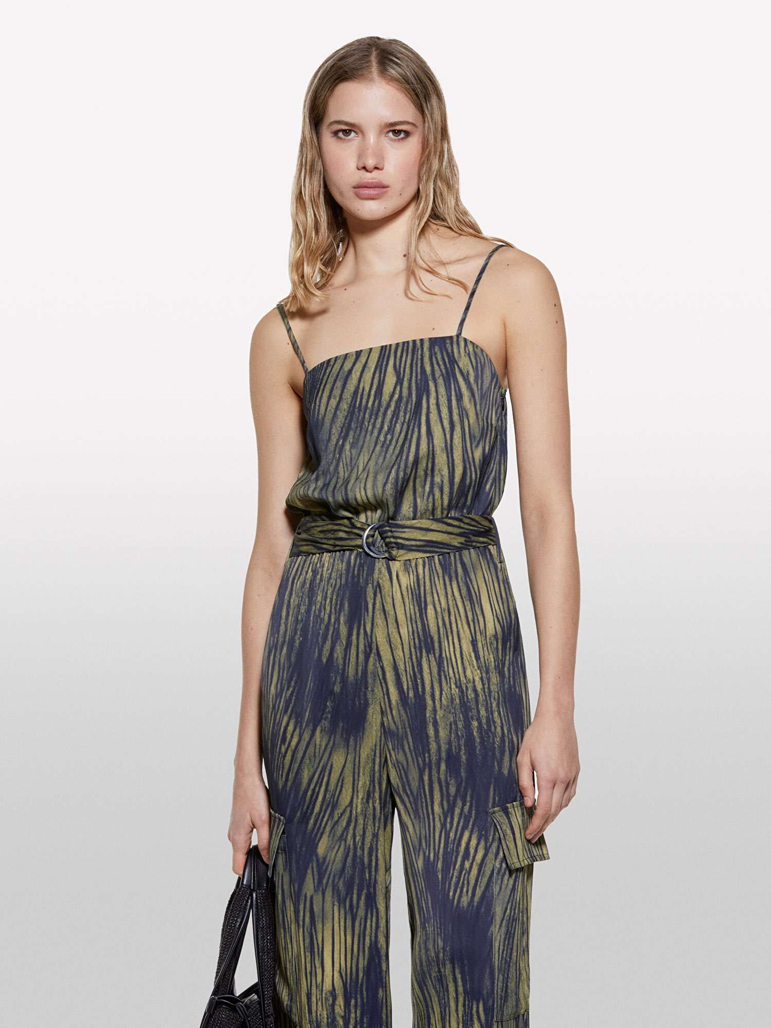 Resim Kadın Yeşil Mix Viskoz Saten Desenli Beli Lastikli Askılı Tulum