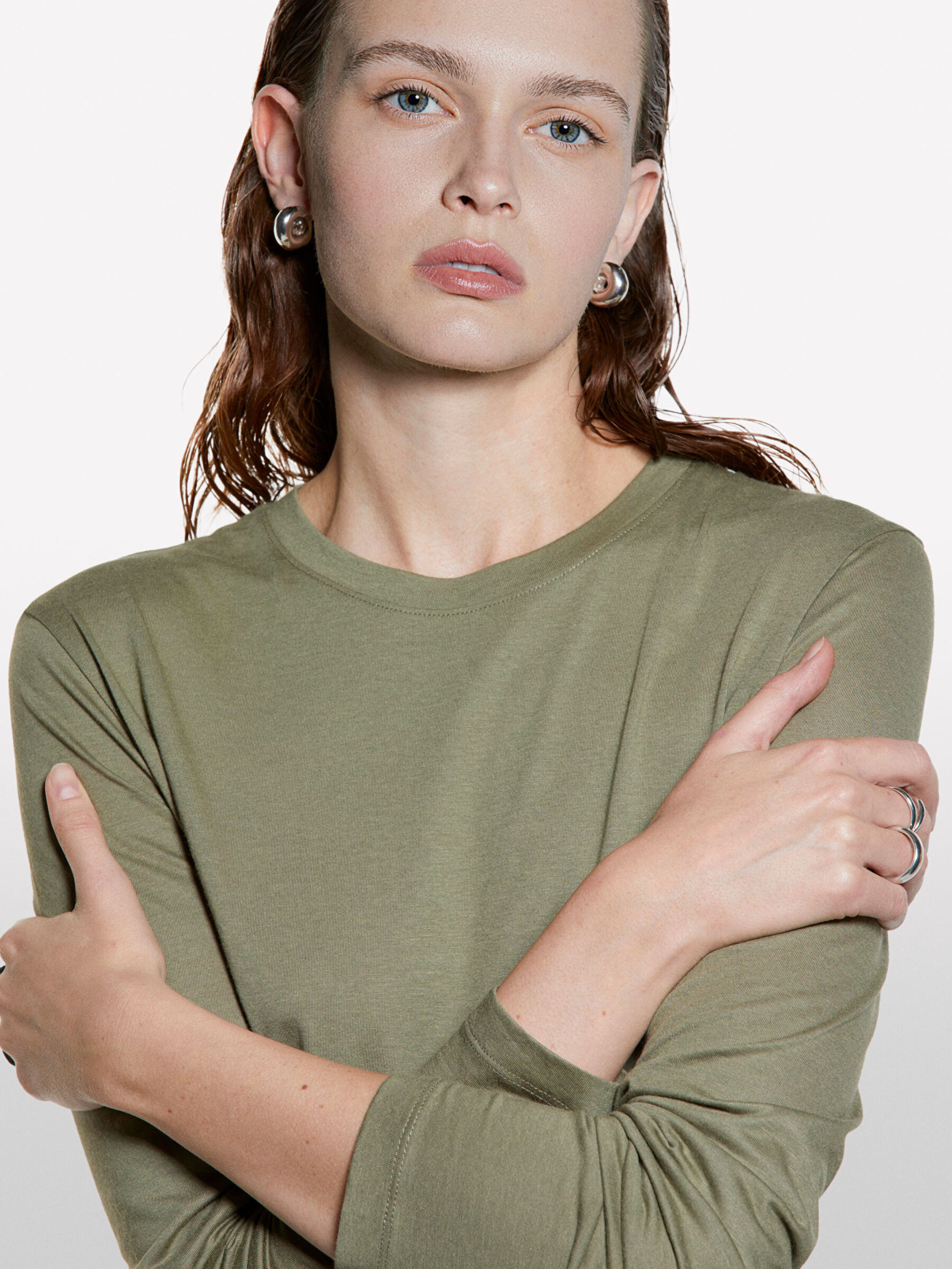 Resim Kadın Haki Yeşili Modal Karışımlı Regular Fit Uzun Kollu T-Shirt
