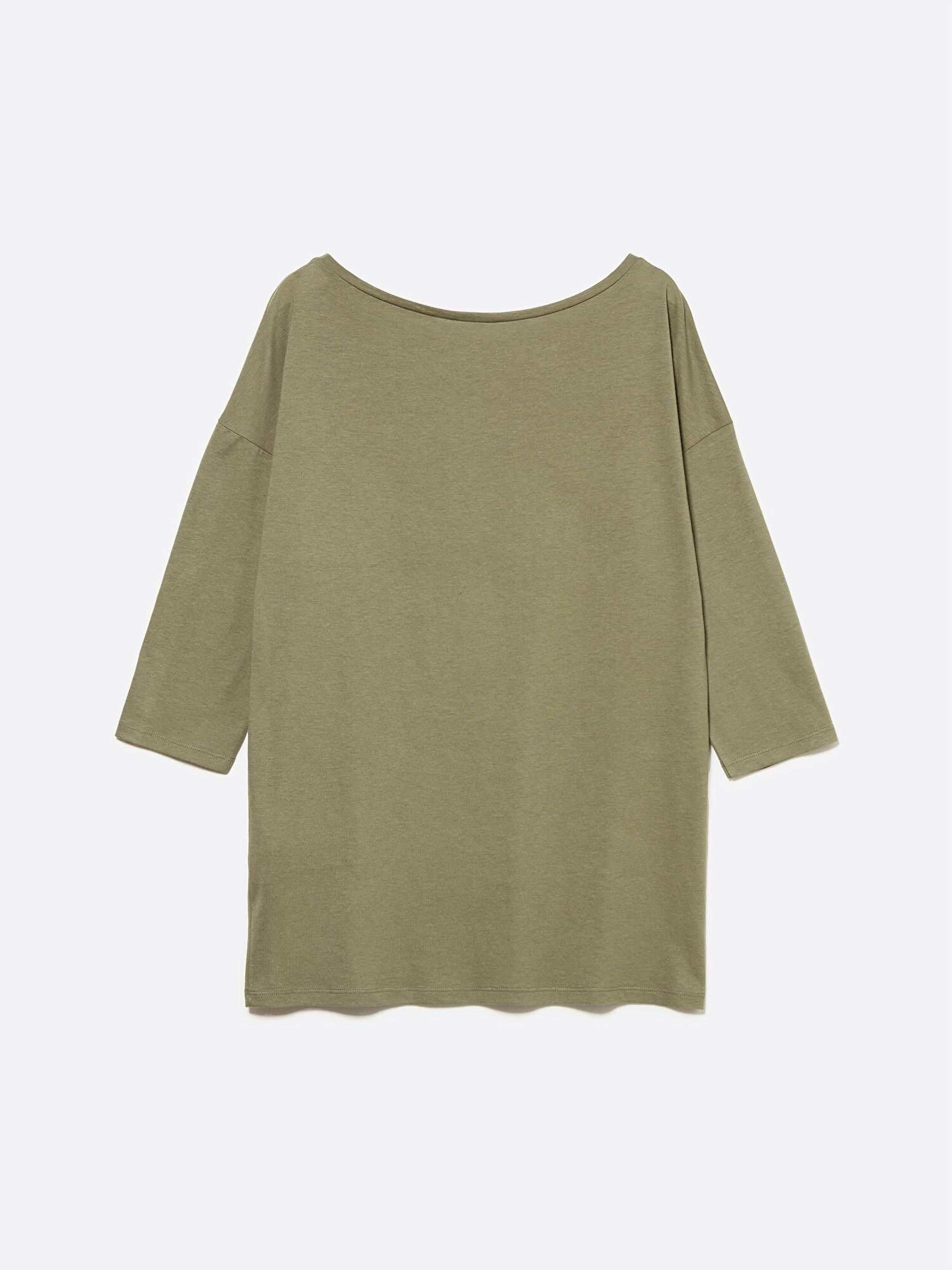 Resim Kadın Haki Yeşili Modal Karışımlı Kayık Yaka Regular Fit T-Shirt