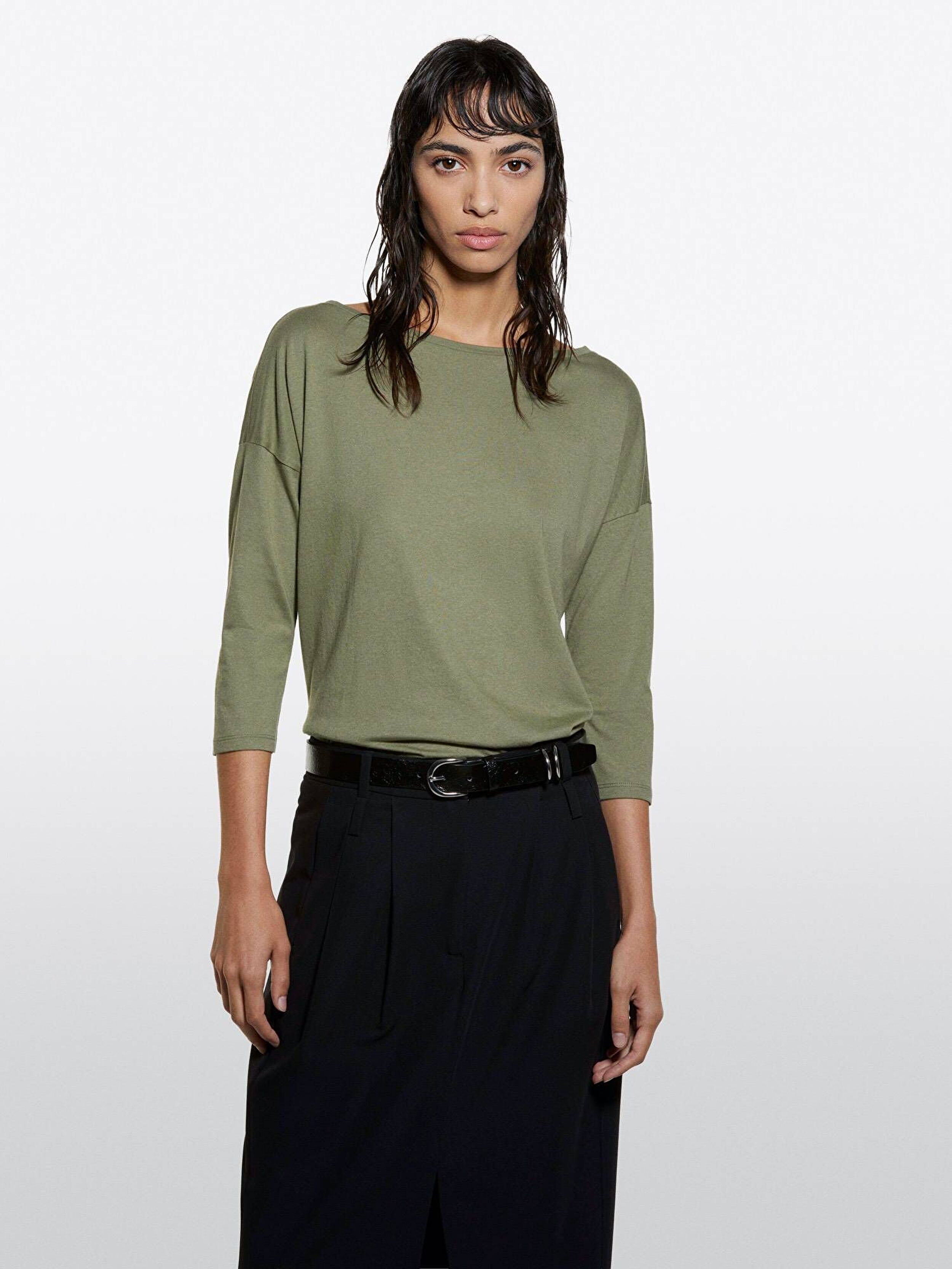 Resim Kadın Haki Yeşili Modal Karışımlı Kayık Yaka Regular Fit T-Shirt