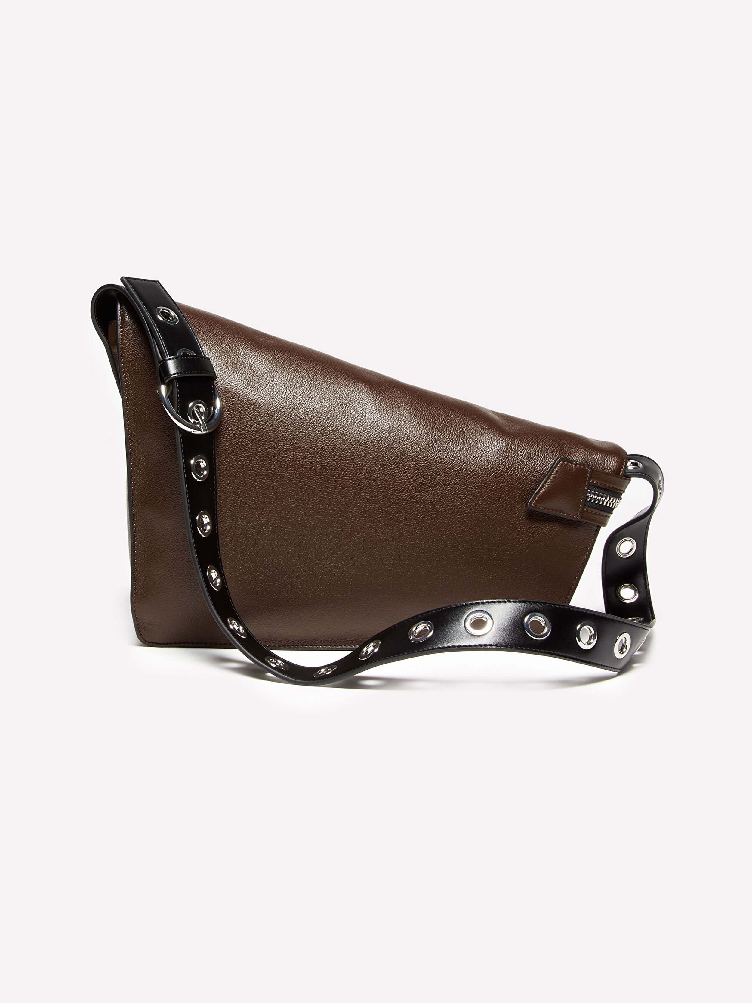 Resim Kadın Koyu Kahverengi Logolu Asimetrik Kuşgözü Detaylı Suni Deri Omuz Çantası