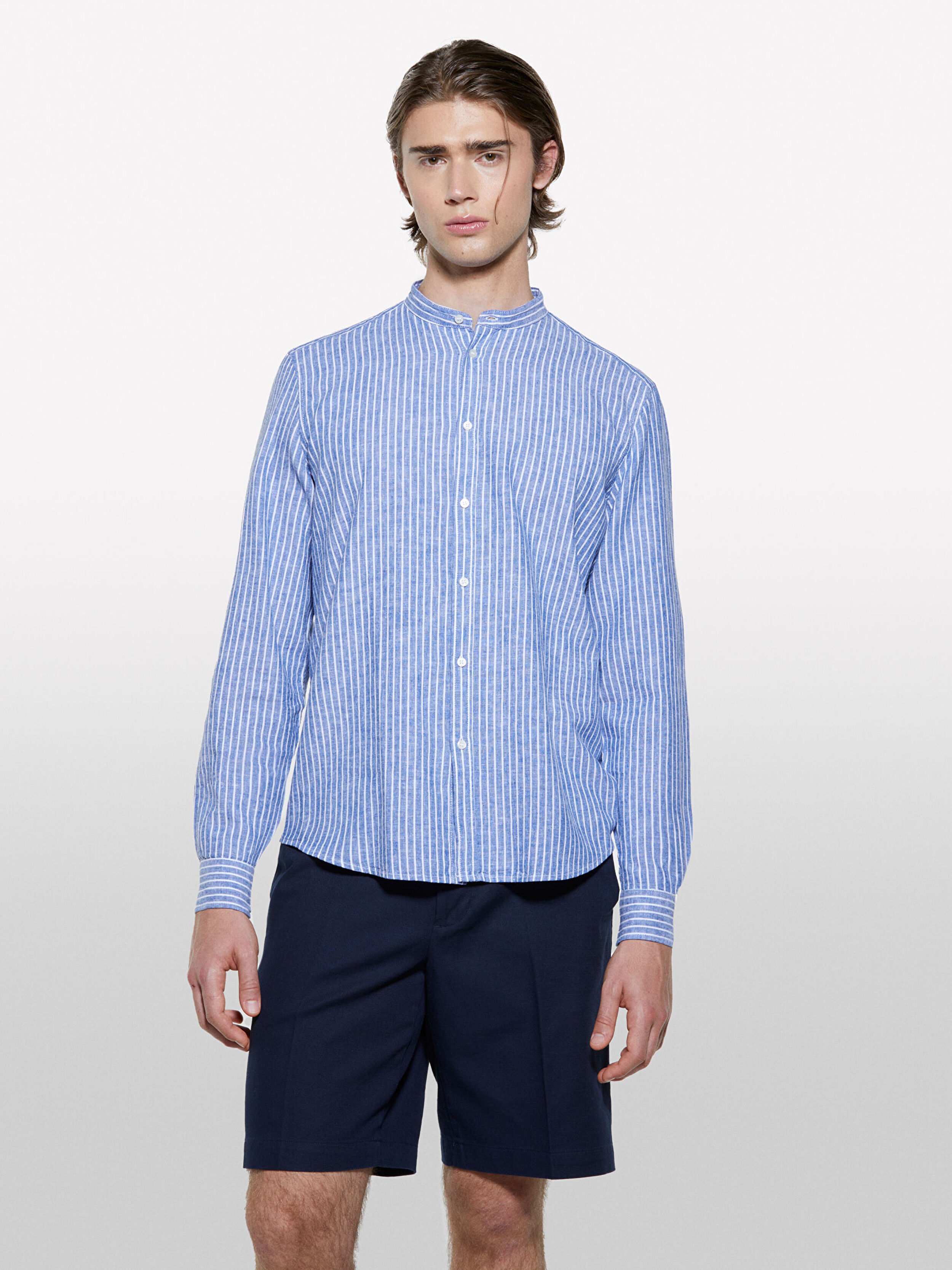 Resim Erkek Koyu Mavi Mix Keten Karışımlı Regular Fit Hakim Yaka Gömlek