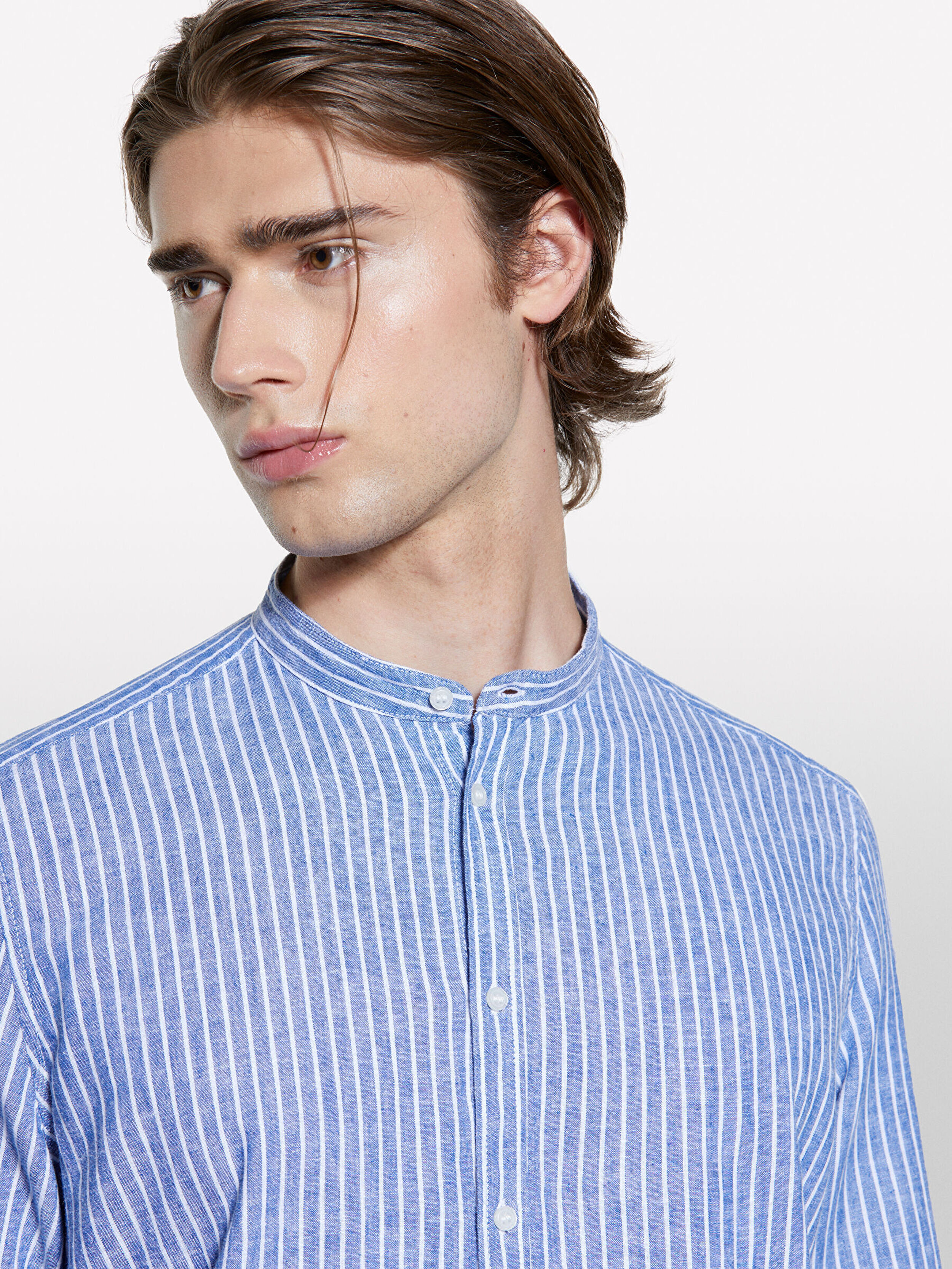 Resim Erkek Koyu Mavi Mix Keten Karışımlı Regular Fit Hakim Yaka Gömlek