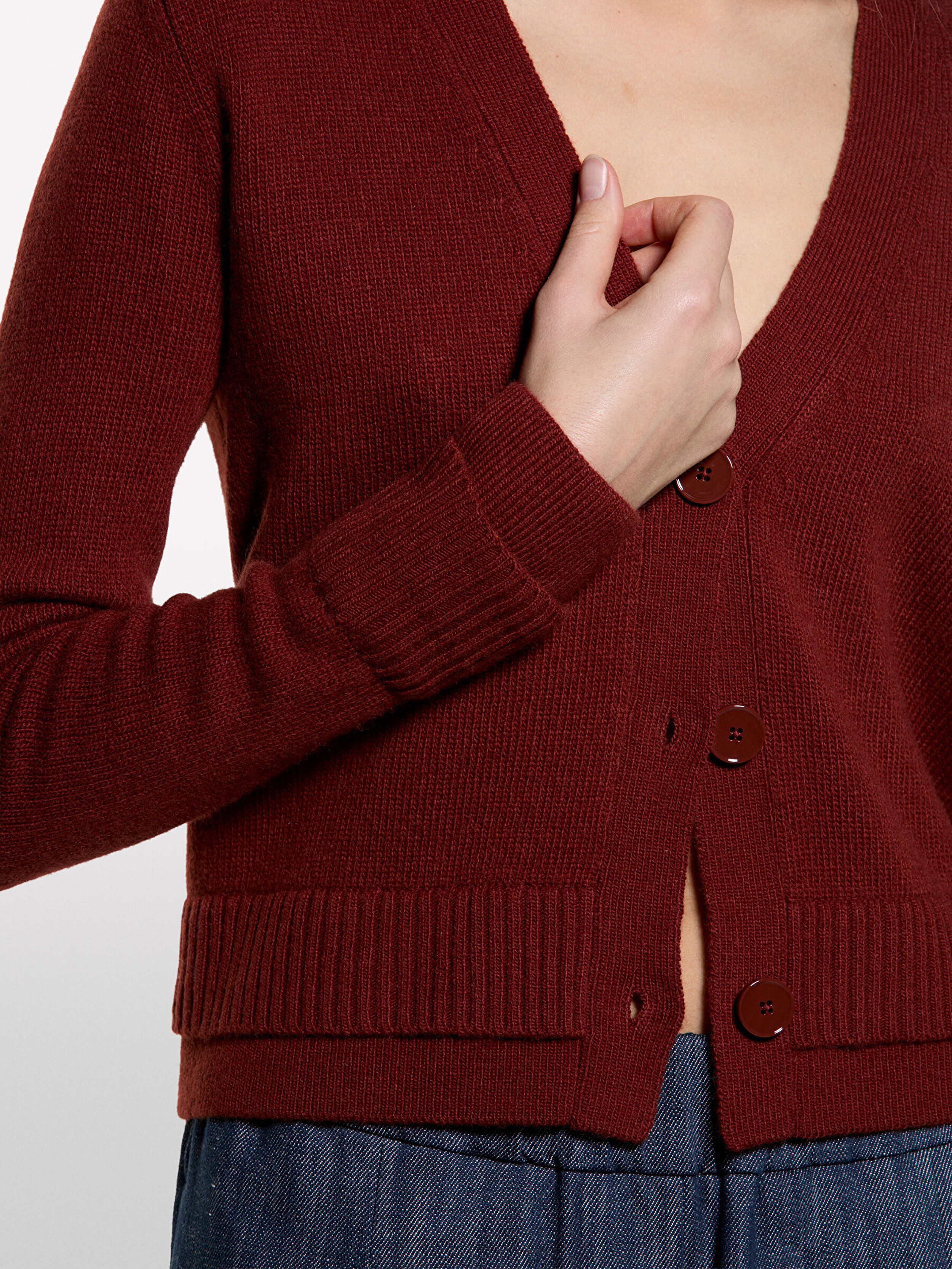 Resim Kadın Bordo Yün Karışımlı Düğmeli Nervur Detaylı Hırka