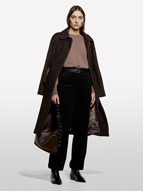 Resim Kadın Kahverengi Yün Karışımlı Nervür Detaylı Kayık Yaka Kazak