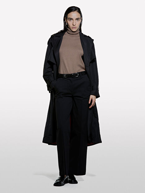 Resim Kadın Kahverengi Viskoz Karışımlı Balıkçı Yaka Düz Kazak