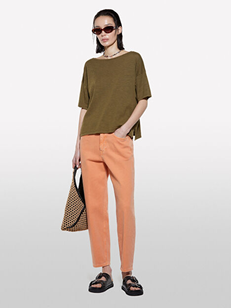 Resim Kadın Koyu Haki Keten Karışımlı Bisiklet Yaka Oversize T-Shirt