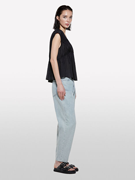 Resim Kadın Siyah %100 Pamuk Büzgülü Kolsuz V Yaka Bluz